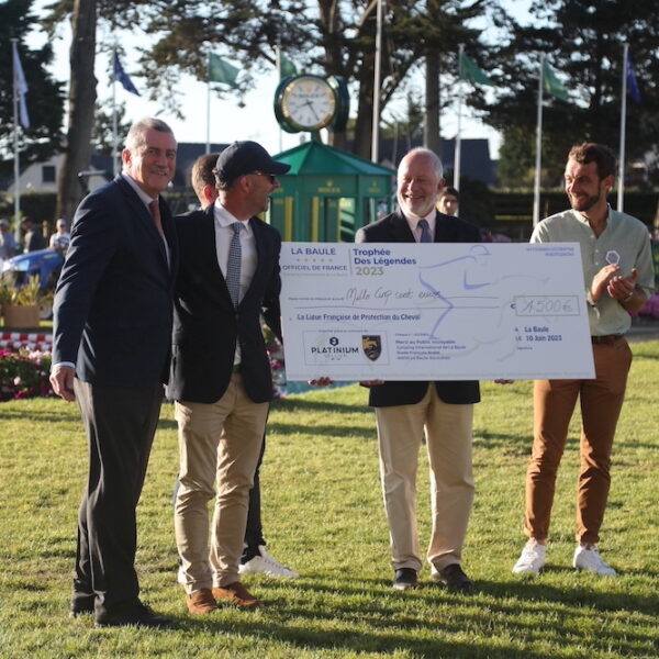 La LFPC au CSIO de La Baule : la remise des prix du Trophée des Légendes et de la Tombola au profit des chevaux de la Ligue