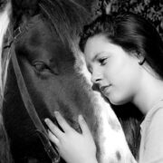 La mise en place d’un programme sérieux d'équithérapie ne s’improvise pas. C’est ce que rappelle une fiche technique récemment publiée